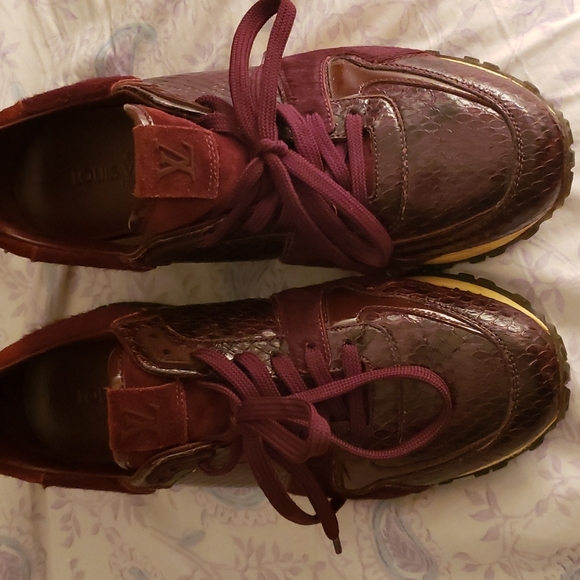 Women louis vuitton sneaker burgundy - Picture 1 of 4